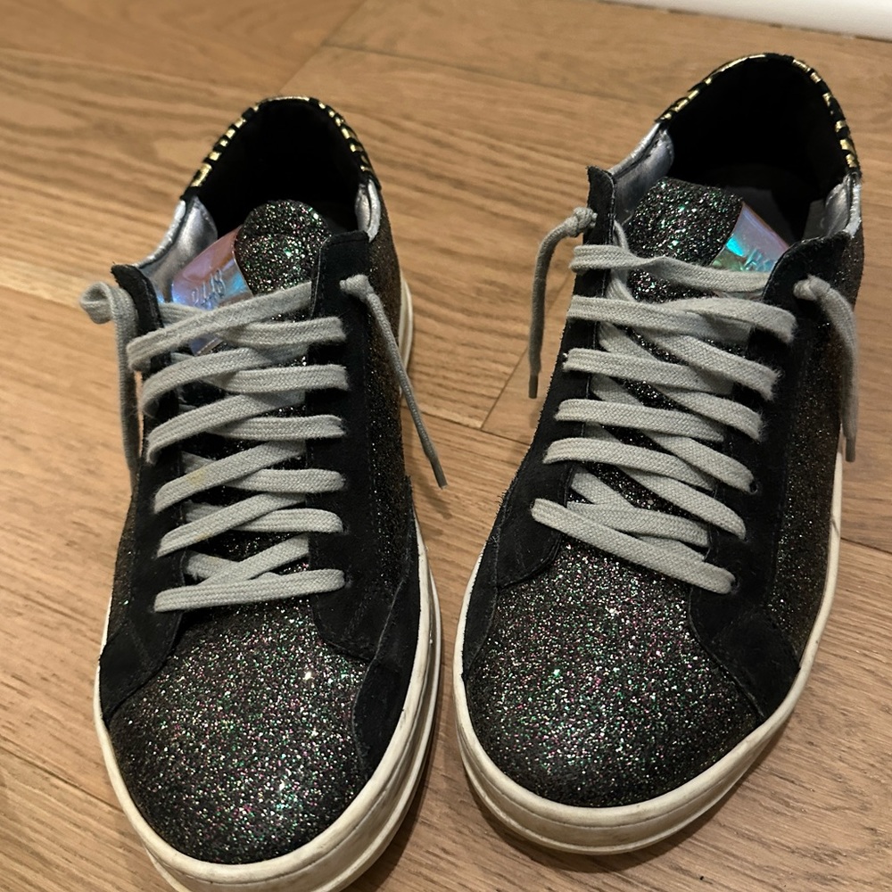 P448 Black Glittery Sneakers